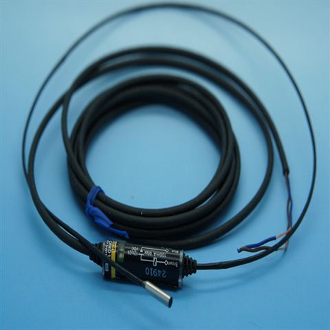 欧姆龙传感器E2EC-CR8D15